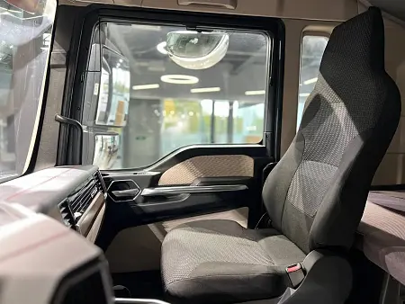 Седельный тягач Sitrak C7H MAX, 2023