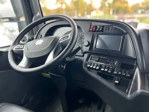 Седельный тягач Sitrak C7H, 2023