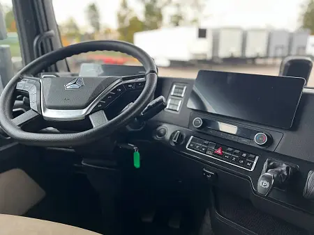 Седельный тягач Sitrak C7H MAX, 2023