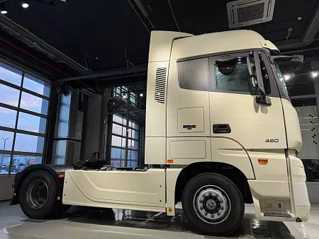 Седельный тягач Foton Auman, 2023, белый