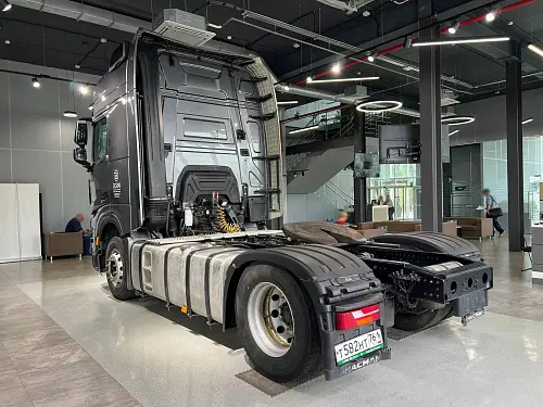 Самосвал Shacman X6000, 2023