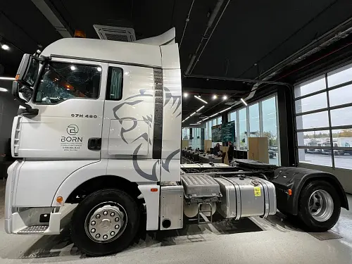 Седельный тягач Sitrak C7H, 2023