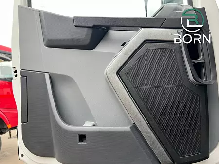 Седельный тягач Renault T-Series, 2018