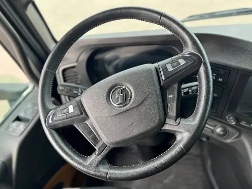 Самосвал Shacman X6000, 2023