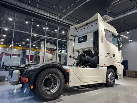 Седельный тягач Foton Auman, 2023, белый
