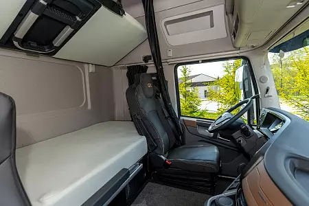 Седельный тягач Dongfeng GX Pro, 4×2, 2026