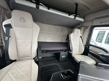 Седельный тягач SITRAK C7H MAX 4×2
