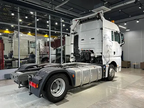 Седельный тягач Sitrak C7H, 2023