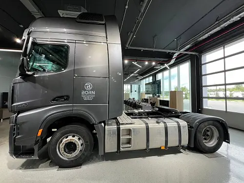 Самосвал Shacman X6000, 2023