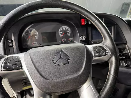 Седельный тягач Sitrak C7H