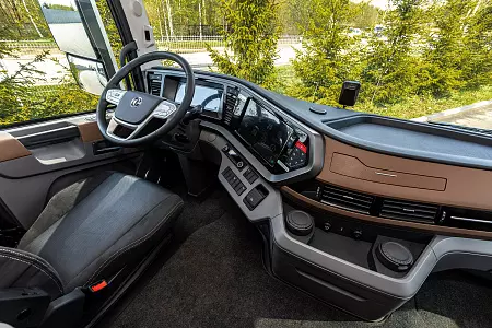 Седельный тягач Dongfeng GX Pro, 4×2, 2026