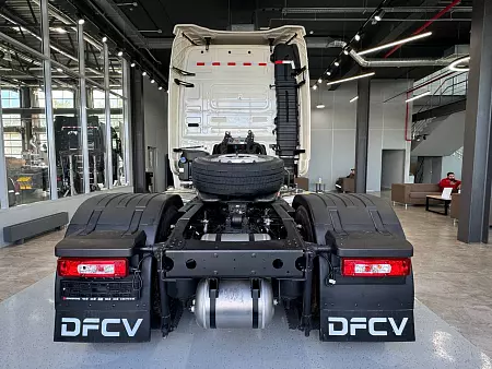 Седельный тягач DongFeng DFH 4180 4x2