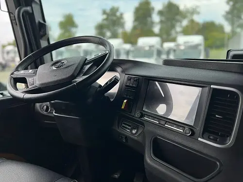 Самосвал Shacman X6000, 2023