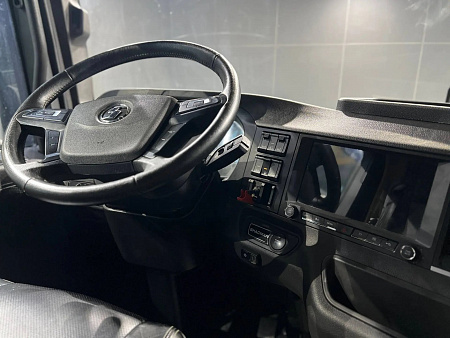 Самосвал Shacman X6000, 2024