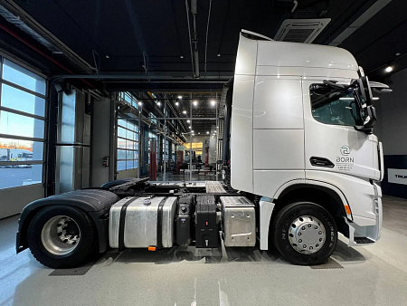 Самосвал Shacman X6000, 2024